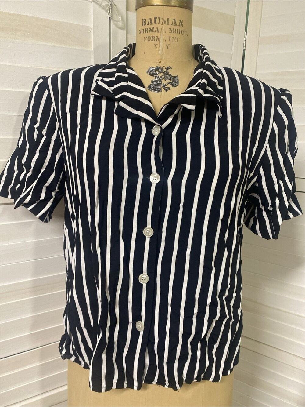 Norton McNaughton Women’s Button Up Short Sleeve Striped Rayon Shirt Sz XL 16